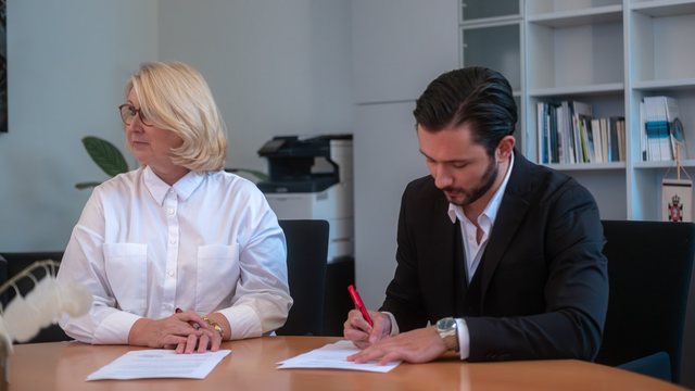 Vertrag mit der WFL